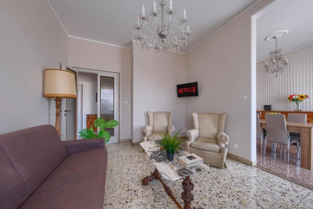 Esclusivo Fiorentino 120mq Netflix, Ac Florencia